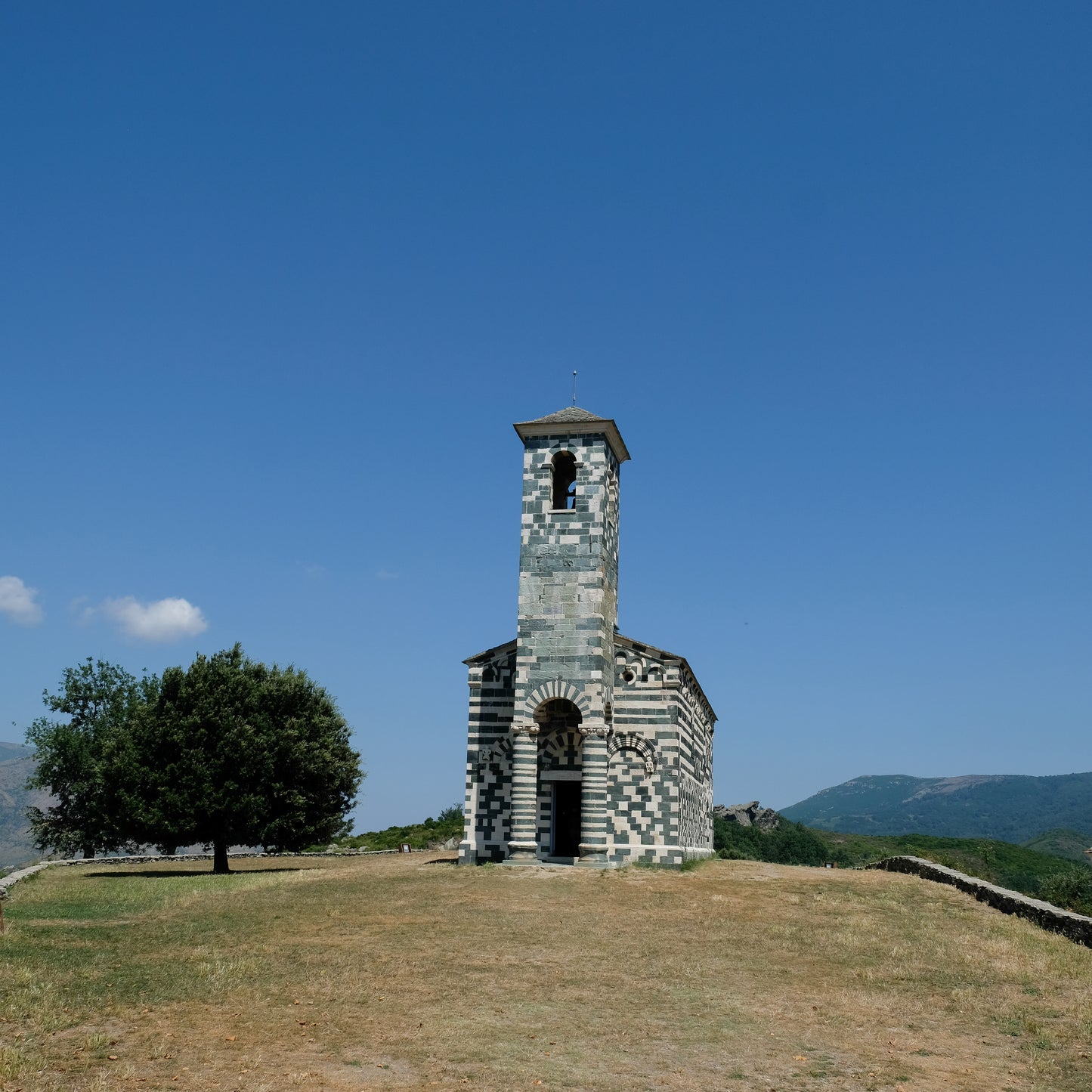 講座|金沢百枝|ロマネスク美術への旅4|建築をたのしむ