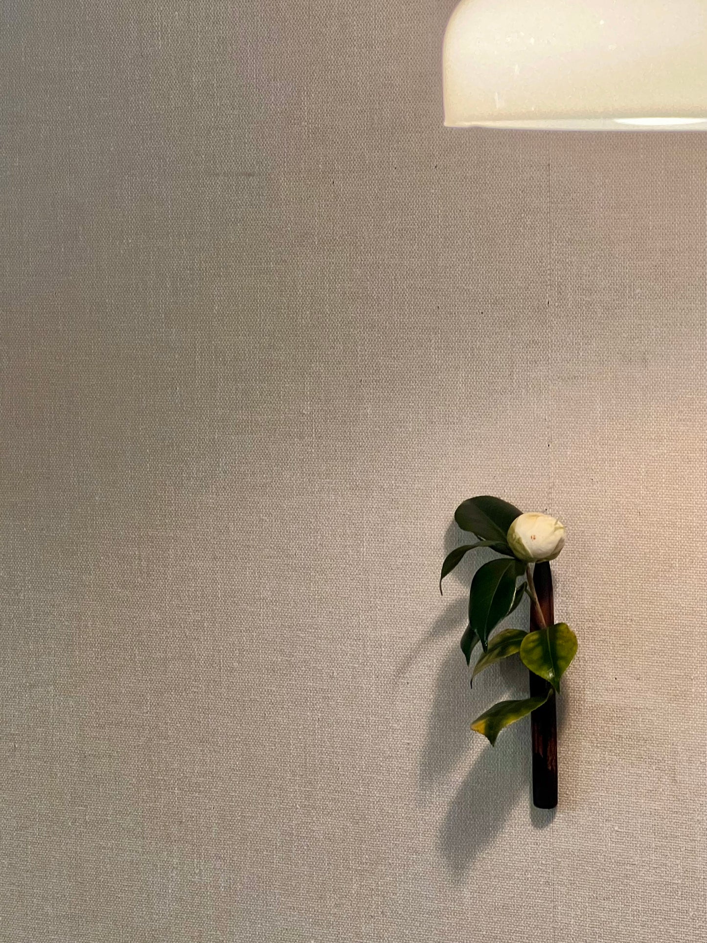 見立ての花器(その2:竹製一輪挿し)