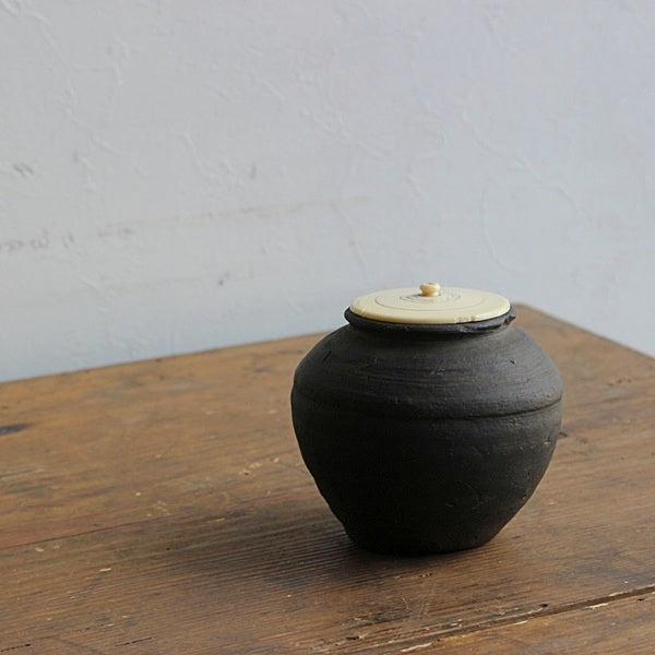 古備前肩衝茶入