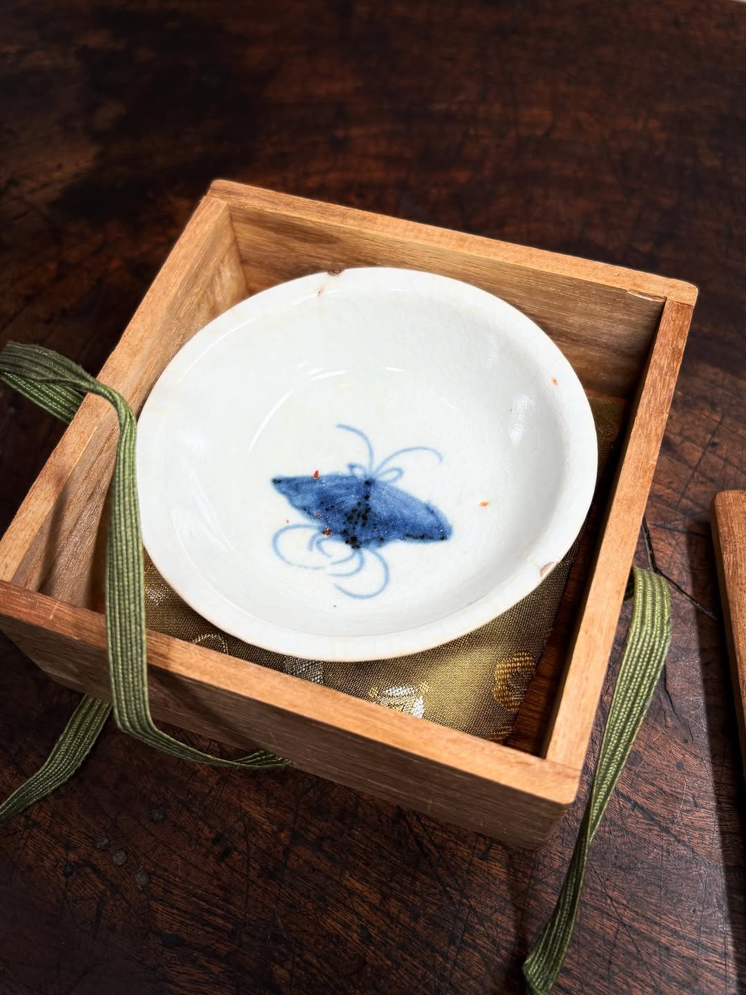 初期伊万里蝶文盃