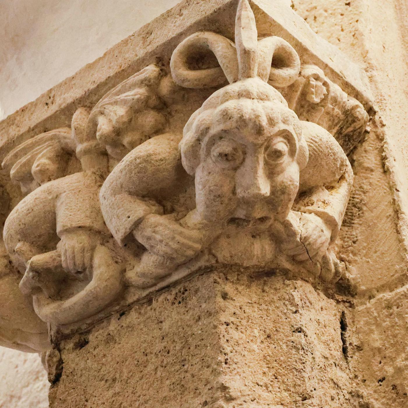 講座｜金沢百枝｜ロマネスク美術への旅7｜柱頭彫刻