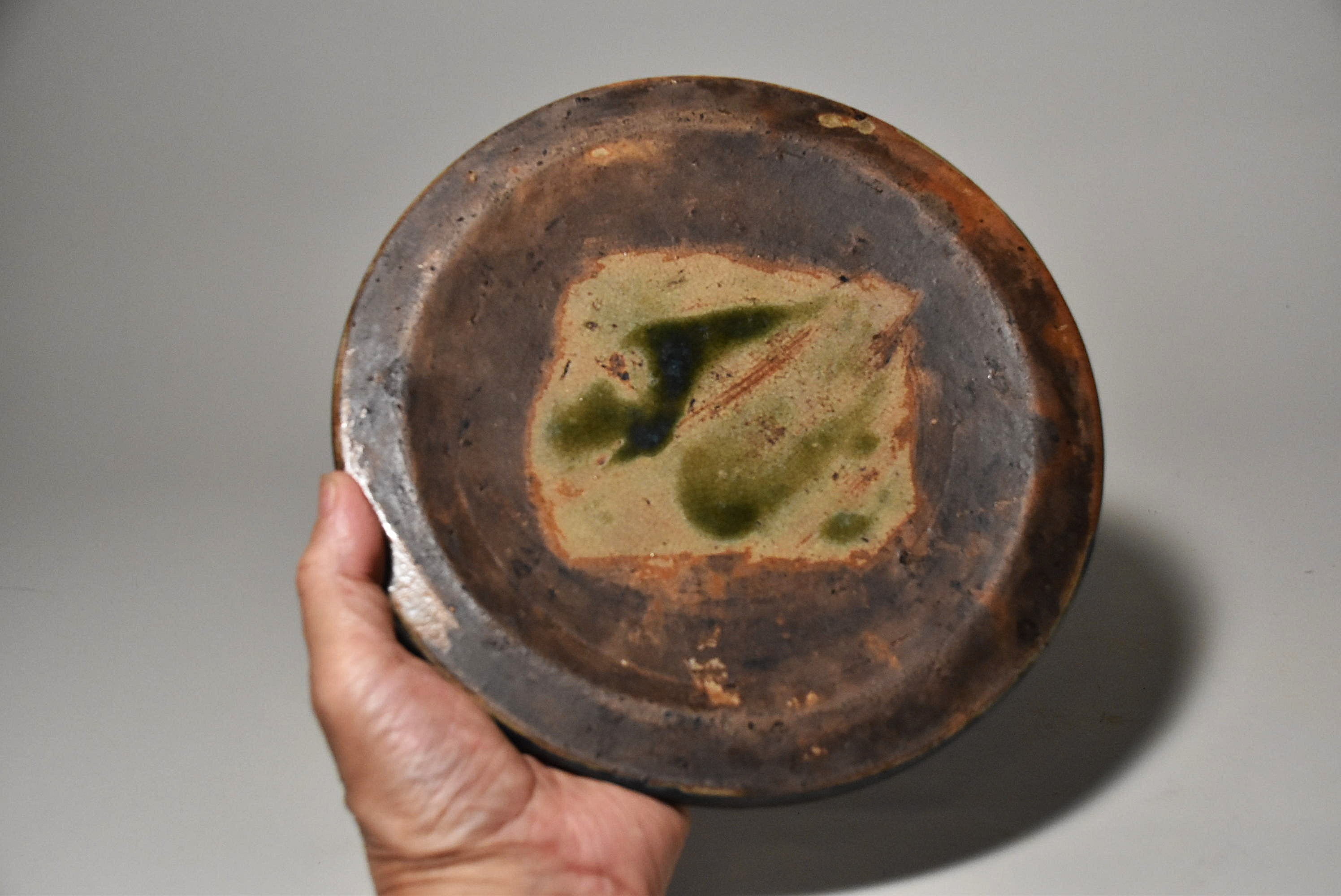 瀬戸織部釉菊文行灯皿その1（江戸時代） – 青花の会｜seikashop