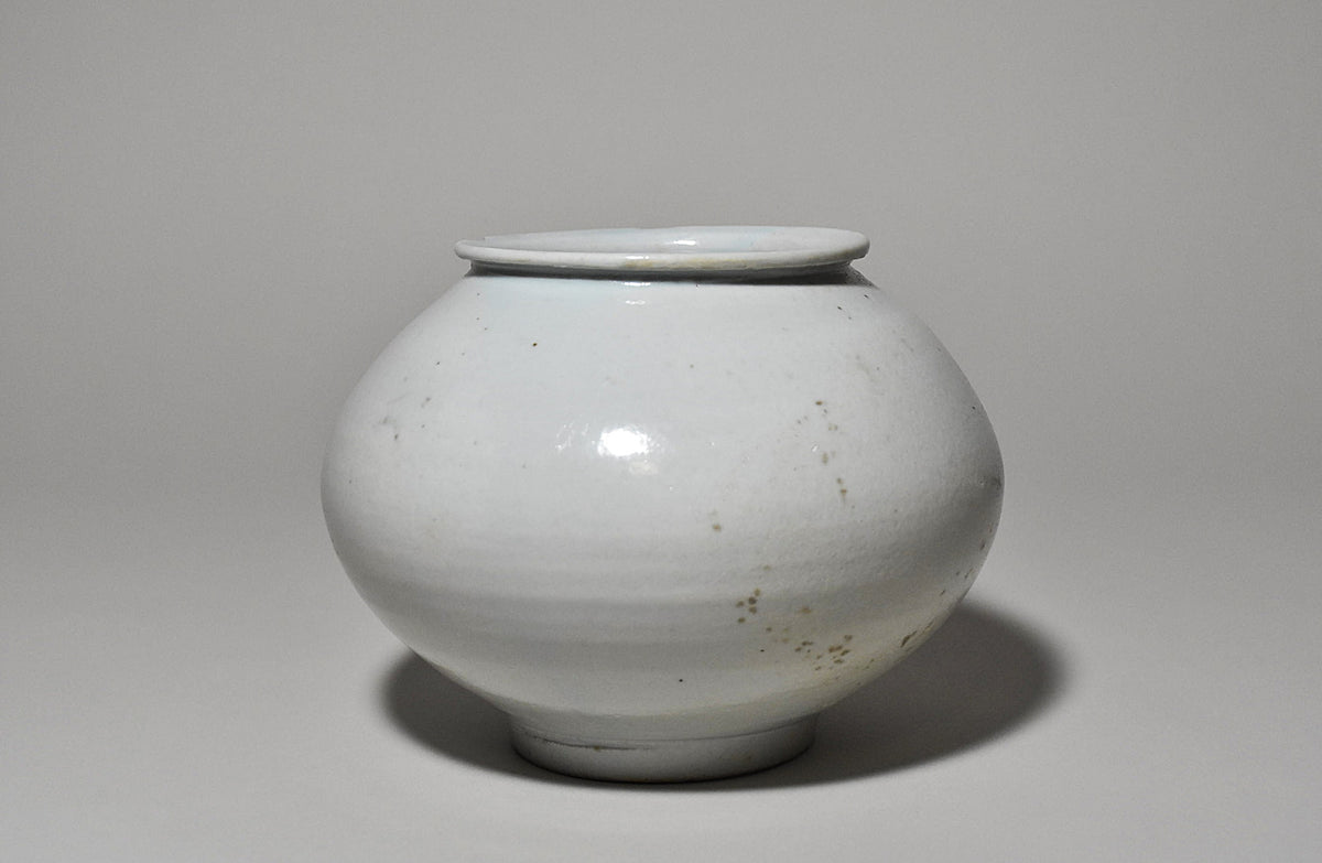 李朝前期白磁壺（李朝時代）
