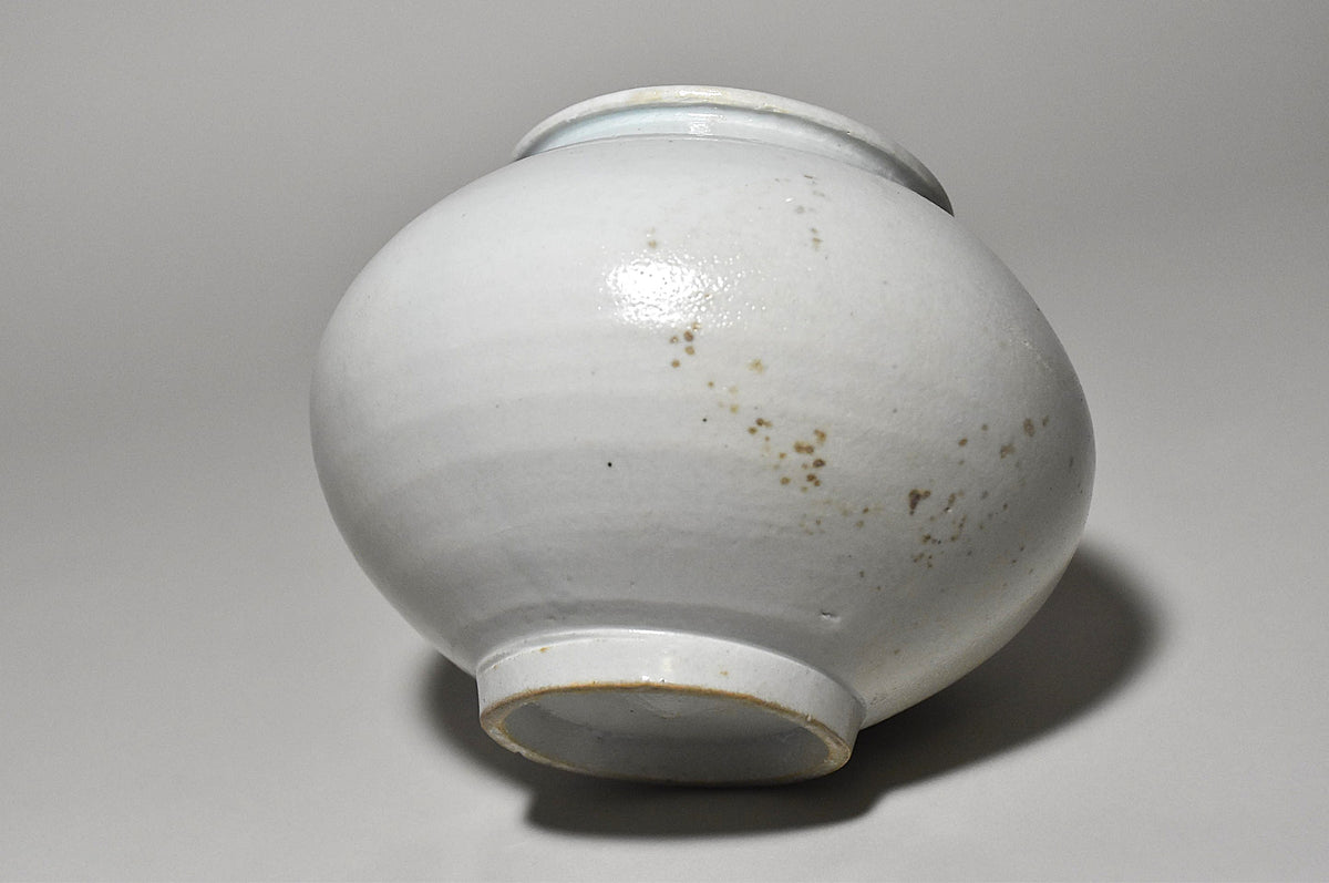 李朝前期白磁壺（李朝時代）