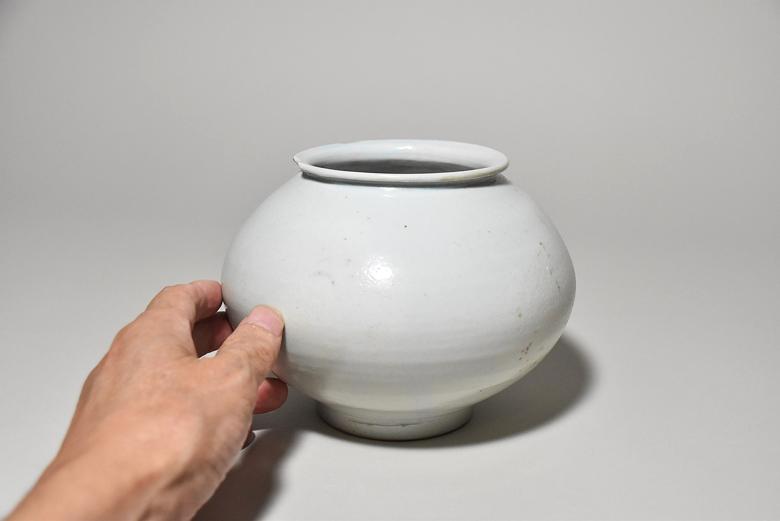 李朝前期白磁壺（李朝時代） – 青花の会｜seikashop