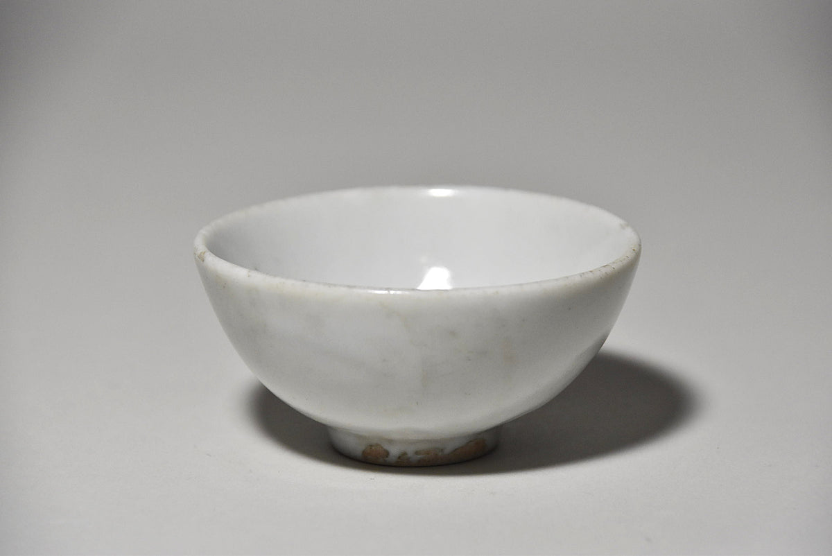 古伊万里白磁盃その１（江戸時代）