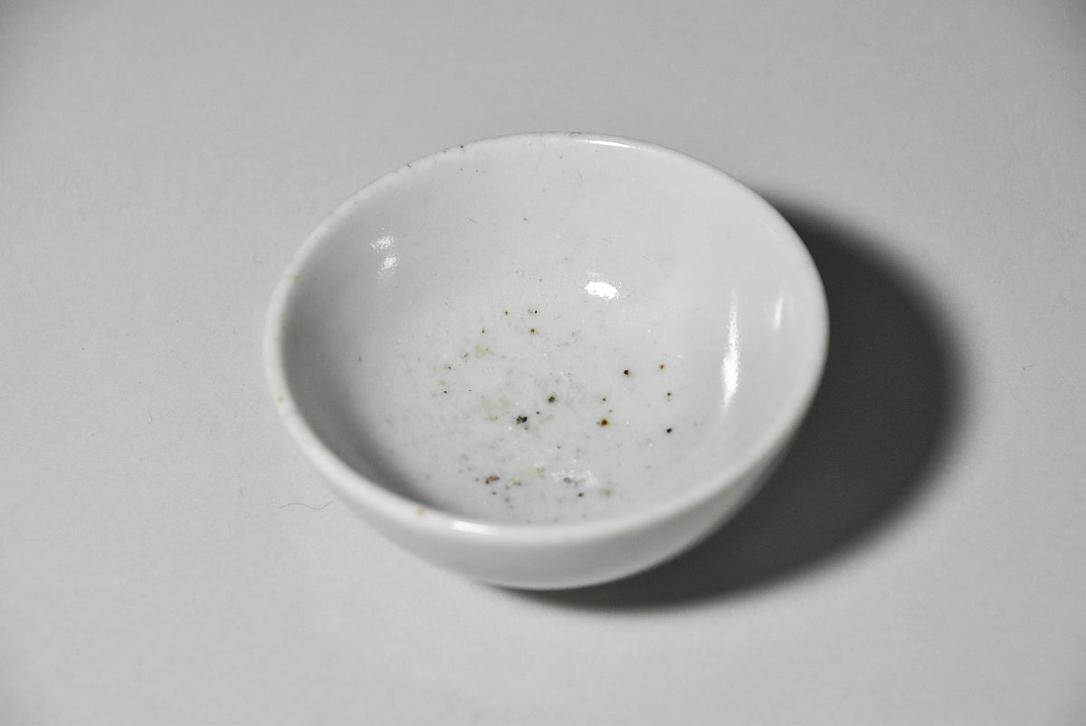 古伊万里白磁猪口その２（江戸時代）