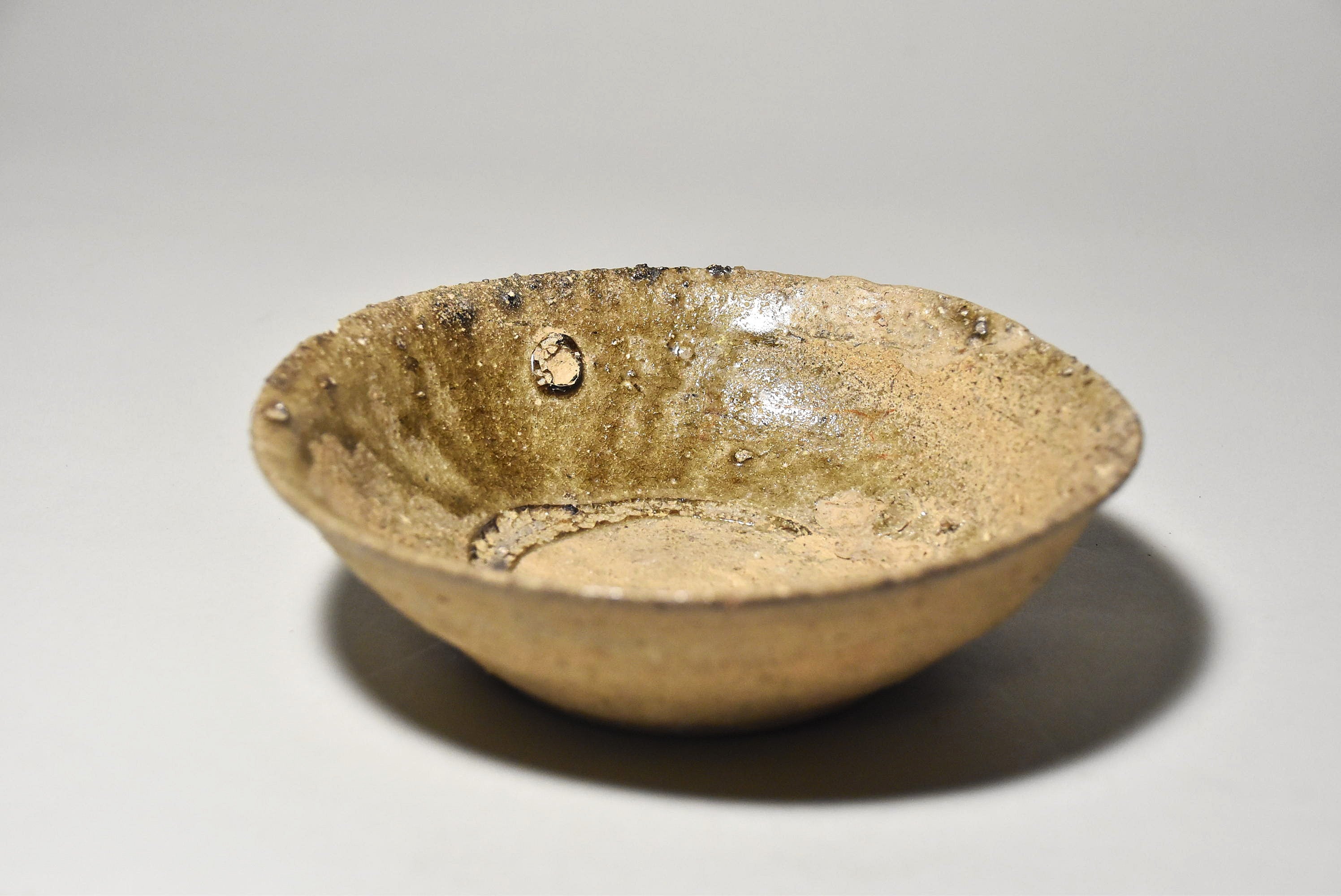 時代　練上　茶碗　直径13㎝　東山5-1224① 山茶碗（鎌倉時代） – 青花の会｜seikashop