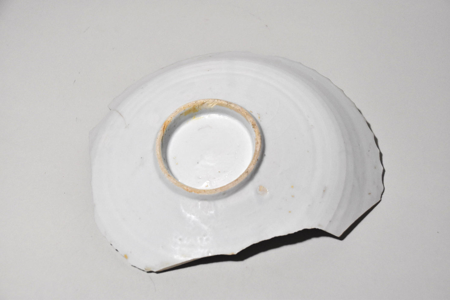 初期伊万里大皿陶片（江戸時代）
