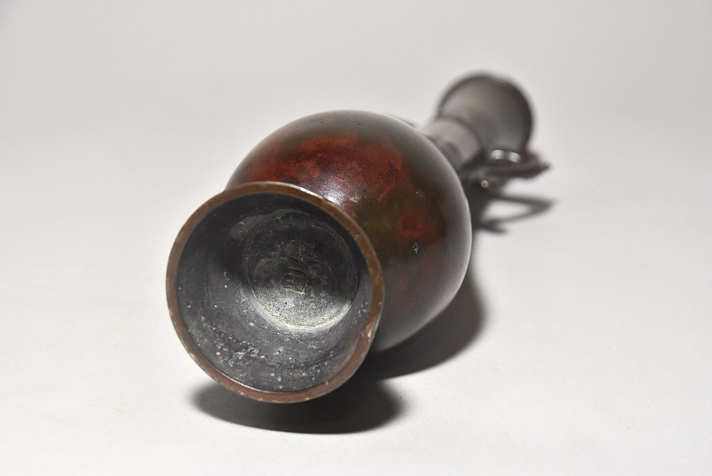 双耳紫銅花器（秦蔵六作／戦前）