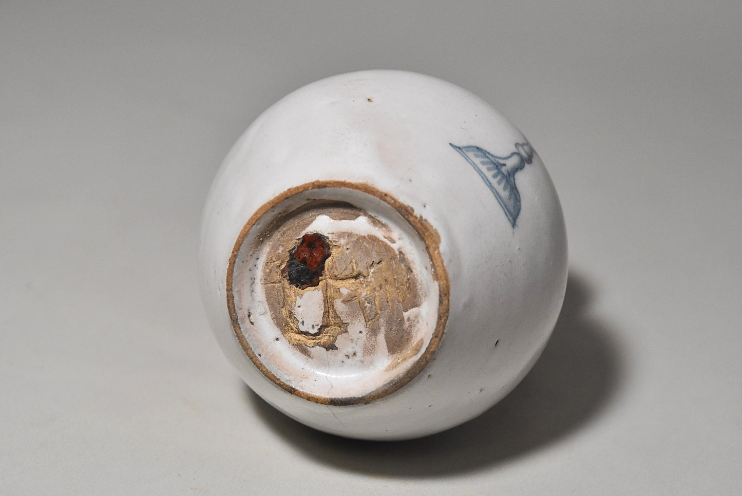 欧州軟陶手付小形ジャグ（１８世紀）