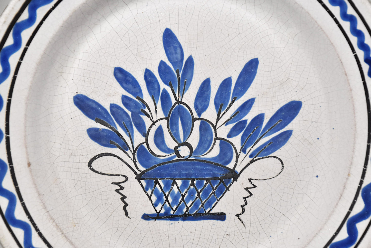 欧州軟陶花文大皿その２（１９世紀）