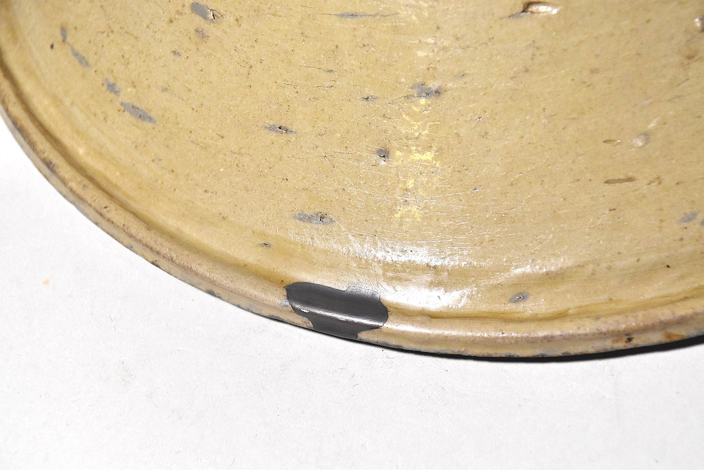 美濃笠原鉄絵草文鉢（江戸時代）