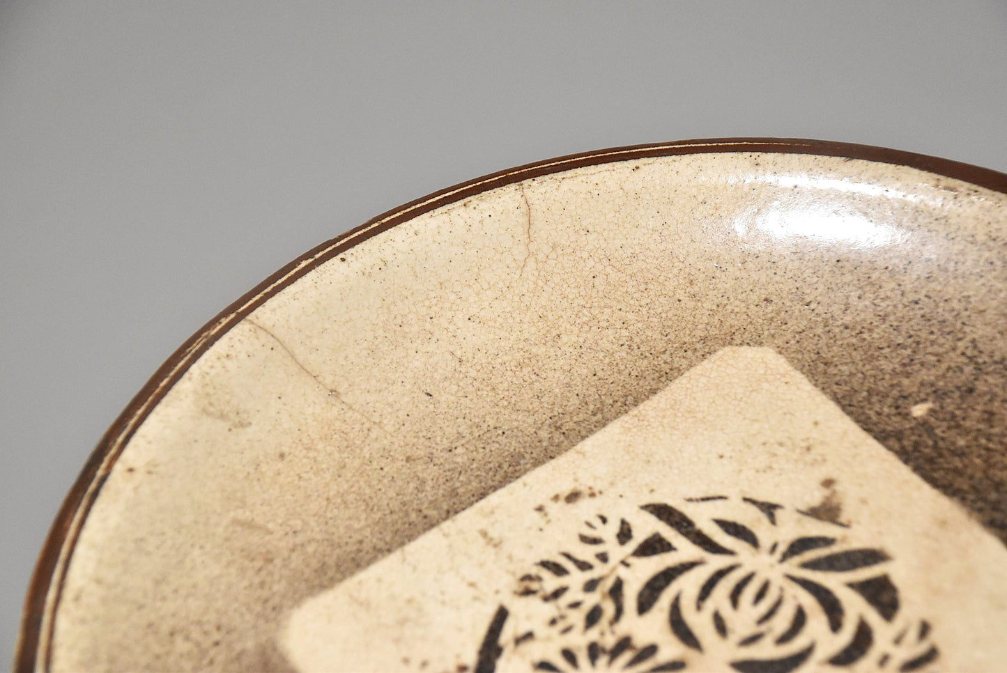 瀬戸吹き墨皿その４（江戸時代）