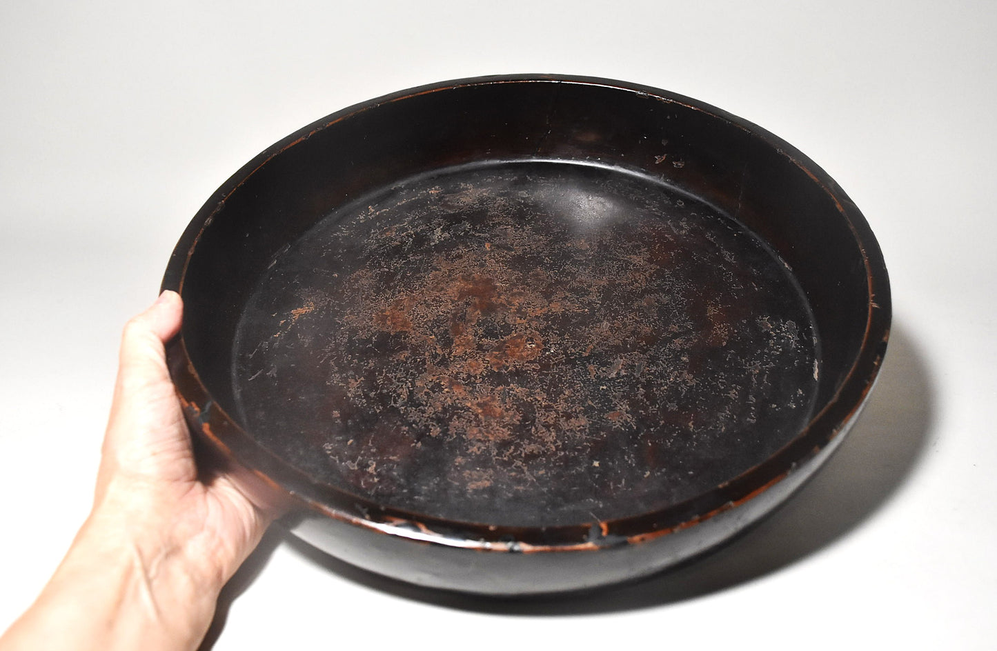 黒漆盆（江戸時代）