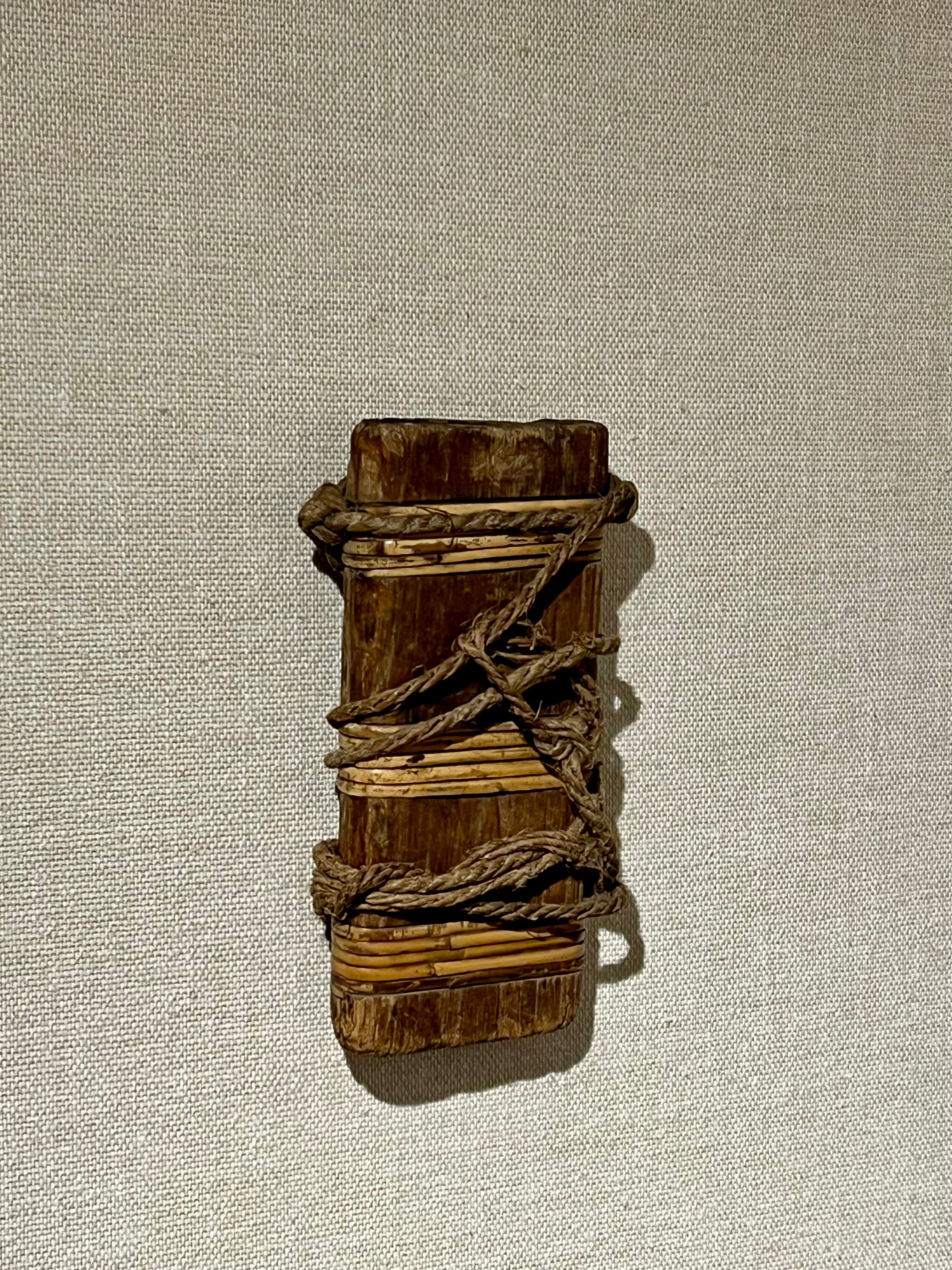 【 江戸期 三つ足真鍮香炉 】　波に獏・丁子・算木・蕨手　鋳造肉彫 Old stock Masahiko Tokyo Bench chisels set 掘出し物 東京鑿