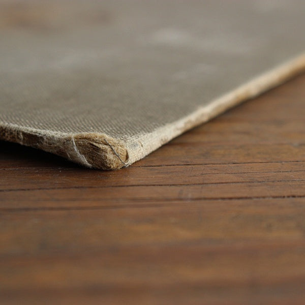 フランスで見つけた染み