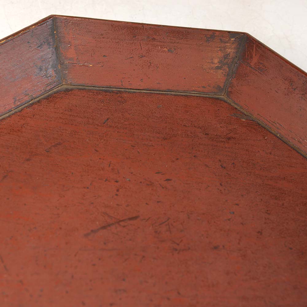 No.8056 李朝 朱漆八角盆 朝鮮王朝時代（19世紀）