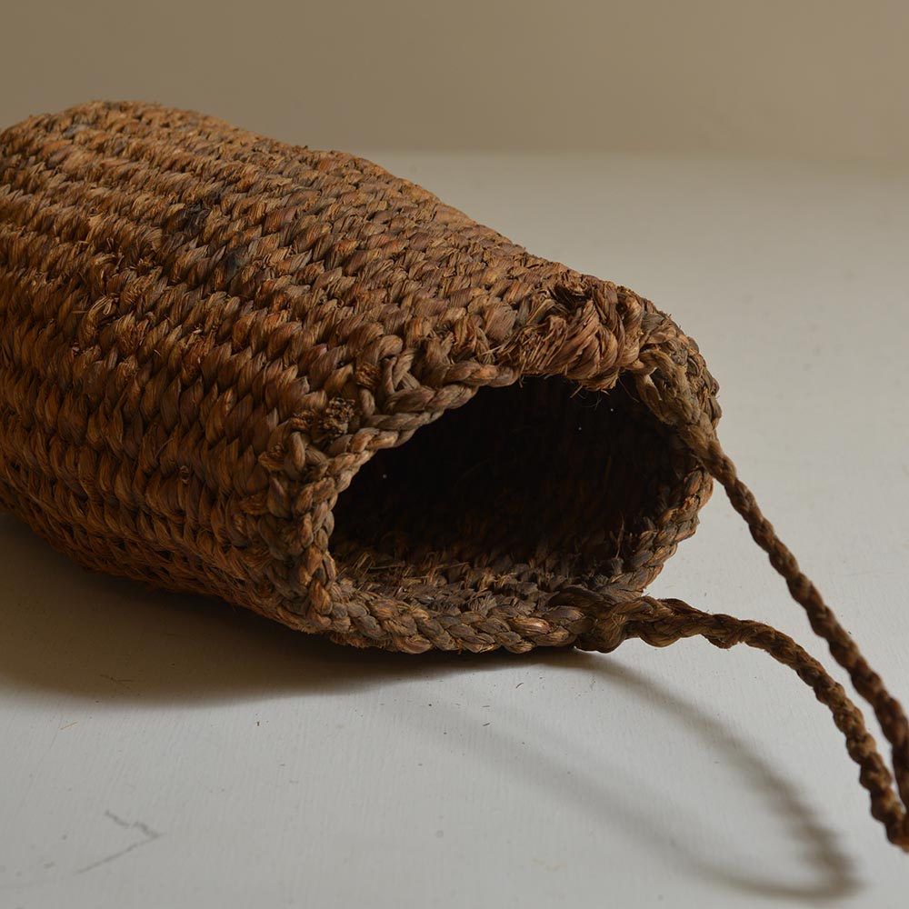 No.8092 李朝筒形藁籠　朝鮮王朝時代（19世紀）